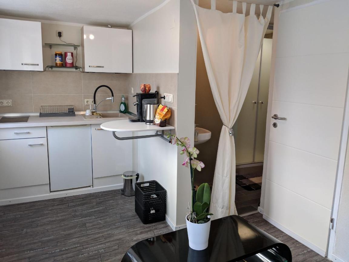 Apartment Bina In ترير المظهر الخارجي الصورة